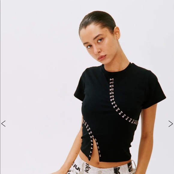 With Jean Tee - Picture 2 of 5